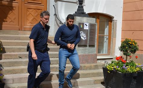 Malcon Amsén, 25 år, Gamla Södertäljevägen 1B Hägersten.